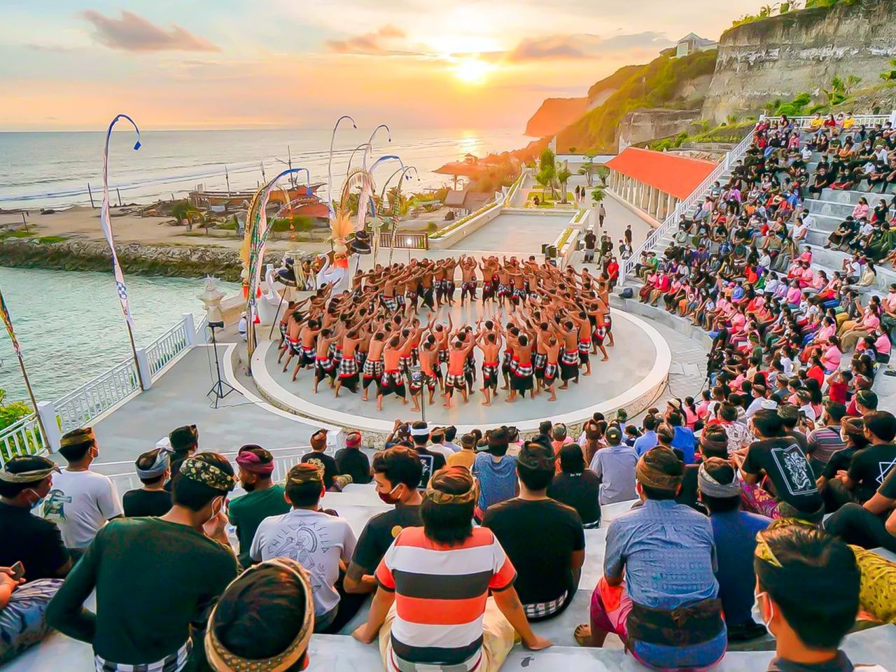 3 Tur Sehari di Bali: Uluwatu, East & North dengan Pengemudi Pribadi — foto 4